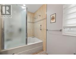 9 - 55 FIDDLERS GREEN ROAD - 31