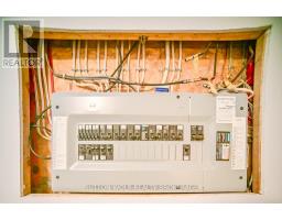 80 RIDGE STREET - 21