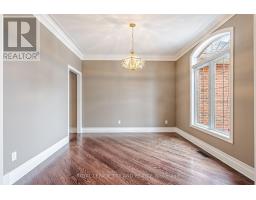 43 PINEHURST DRIVE - 13