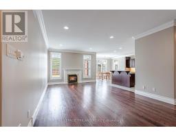 43 PINEHURST DRIVE - 17