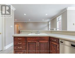 43 PINEHURST DRIVE - 24