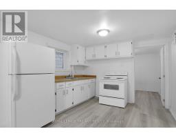 18.5 ADELAIDE STREET S - 19