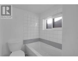 18.5 ADELAIDE STREET S - 23