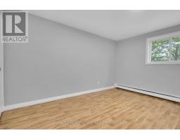 18.5 ADELAIDE STREET S - 29