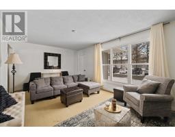 18 - 18 ST CHARLES PLACE - 6