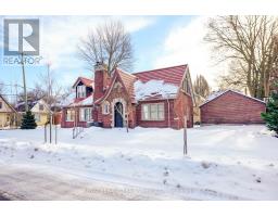 1 WOODLAND PLACE - 2