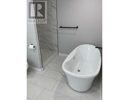 1 WOODLAND PLACE - 22