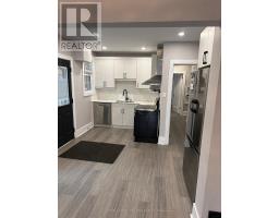 1 WOODLAND PLACE - 32