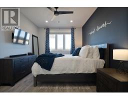 19 - 159 COLLINS WAY - 11