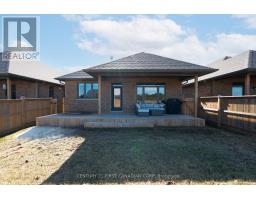 19 - 159 COLLINS WAY - 31