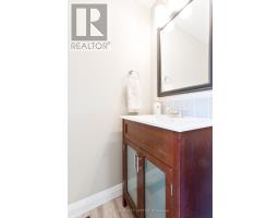 427 FOREST AVENUE - 13