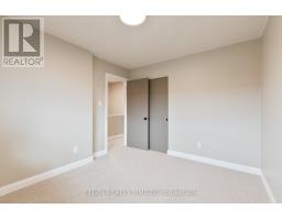 427 FOREST AVENUE - 23