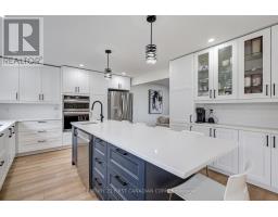 123 HILLSMOUNT CRESCENT - 14