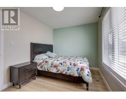 123 HILLSMOUNT CRESCENT - 28