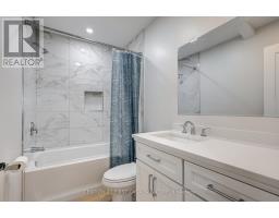 123 HILLSMOUNT CRESCENT - 44