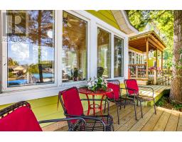 12 HARBOUR PARK COURT - 40