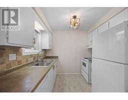 12 - 210 CARLYLE DRIVE - 10