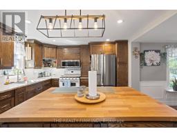 584610 BEACHVILLE ROAD - 11