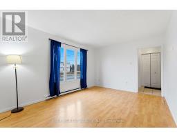 708 OXFORD STREET E - 11