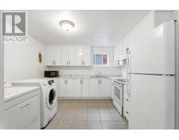 708 OXFORD STREET E - 33