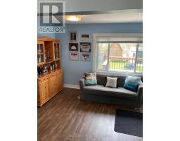 19 ORDNANCE AVENUE - 11