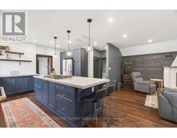 18 COLBORNE STREET - 15