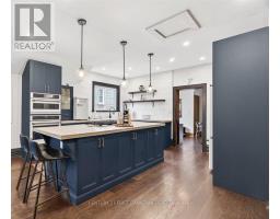 18 COLBORNE STREET - 16