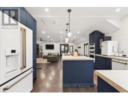 18 COLBORNE STREET - 17