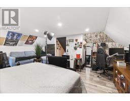 18 COLBORNE STREET - 38