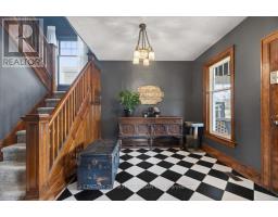 18 COLBORNE STREET - 9