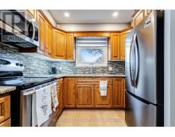 63 PEIRONE CRESCENT - 10