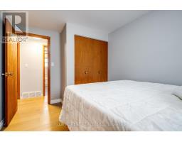 63 PEIRONE CRESCENT - 16