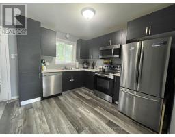 23 - 70 CHAPMAN COURT - 2