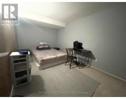 23 - 70 CHAPMAN COURT - 9