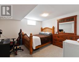 64 MELANIE DRIVE - 24