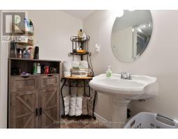 64 MELANIE DRIVE - 26