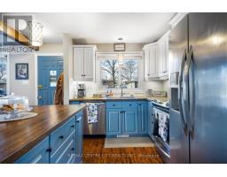 18 HIGHVIEW DRIVE - 8