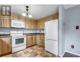 2 - 160 CONWAY DRIVE - 18