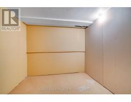 2 - 160 CONWAY DRIVE - 37