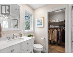 5 - 727 APRICOT DRIVE - 38