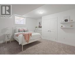 7071 CLAYTON WALK - 25