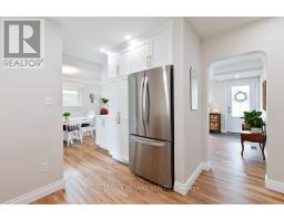 454 JELLICOE CRESCENT - 13