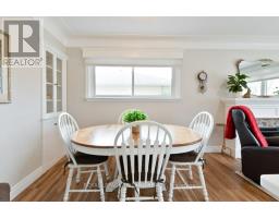 454 JELLICOE CRESCENT - 8