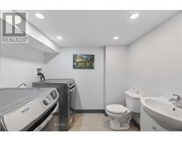 139 MAMELON STREET - 32