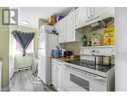 17 - 1096 JALNA BOULEVARD - 9