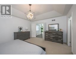 301 PORTRUSH PLACE - 25