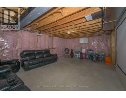 301 PORTRUSH PLACE - 36