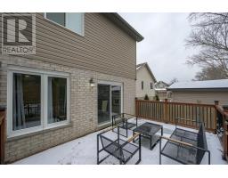 301 PORTRUSH PLACE - 39