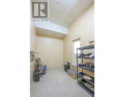 50 STONEHENGE ROAD - 19