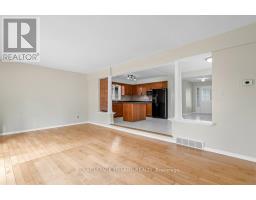 215 ROSSMORE COURT - 16